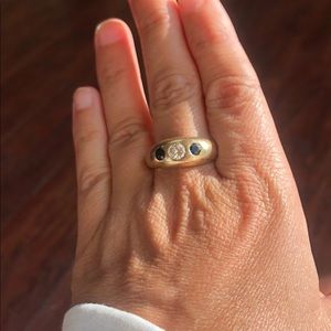 Men’s 14k gold ring with diamond and sapphires